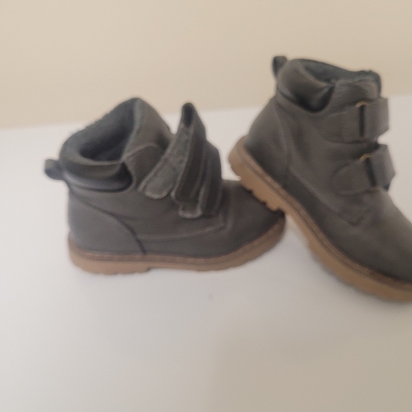 JOE FRESH Toddler Boys' Quick-Close boots in charcoal color size 8 - Picture 10 of 10